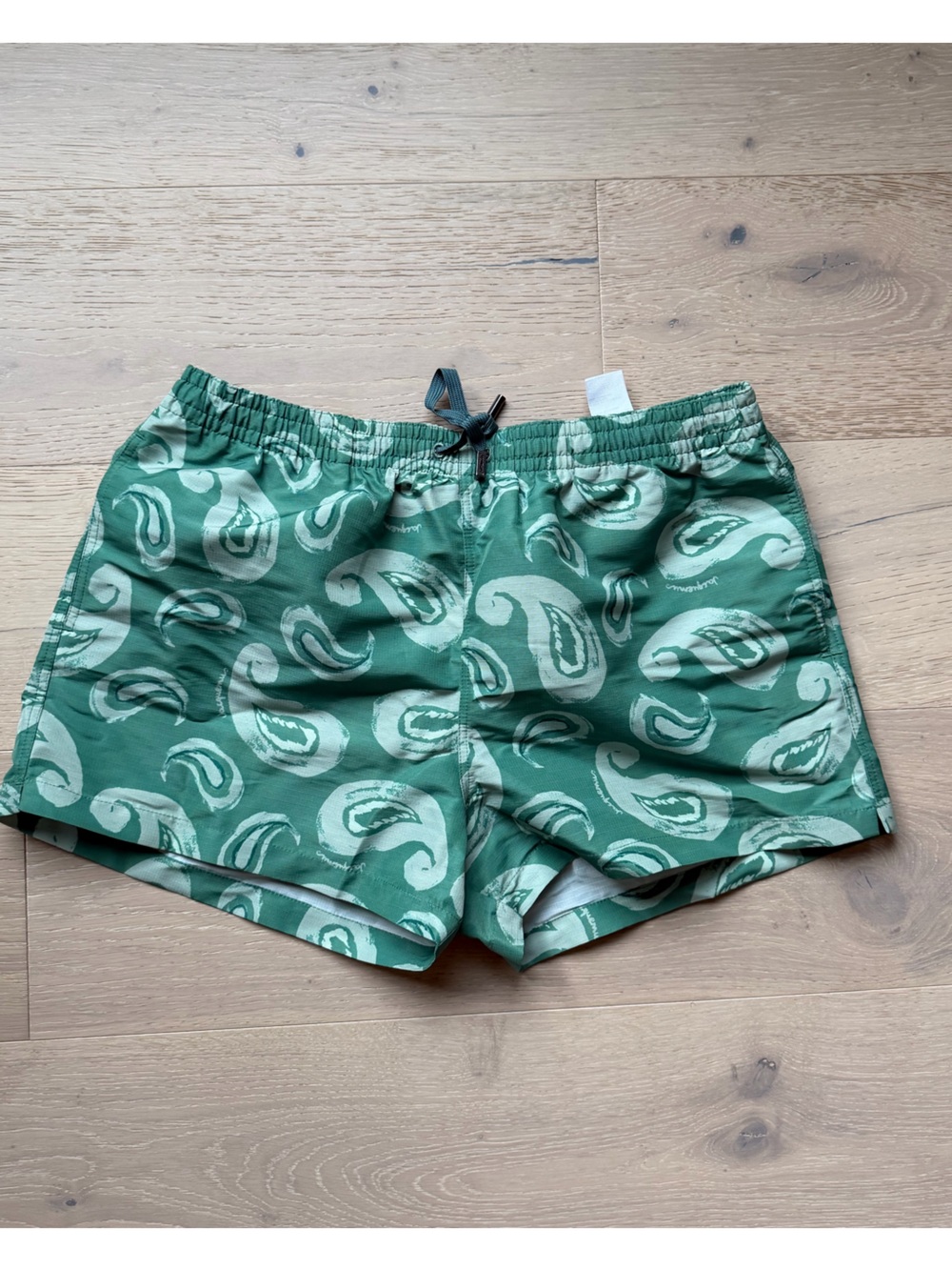 Jacquemus Le Maillot Pingo Green Paisley Swim Shorts 50